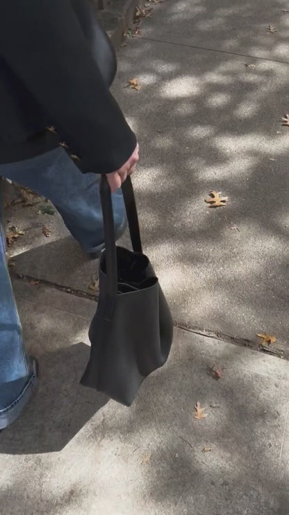 Everyday Bucket Bag | 100% Full Grain Italian Leather, Handmade in Italy